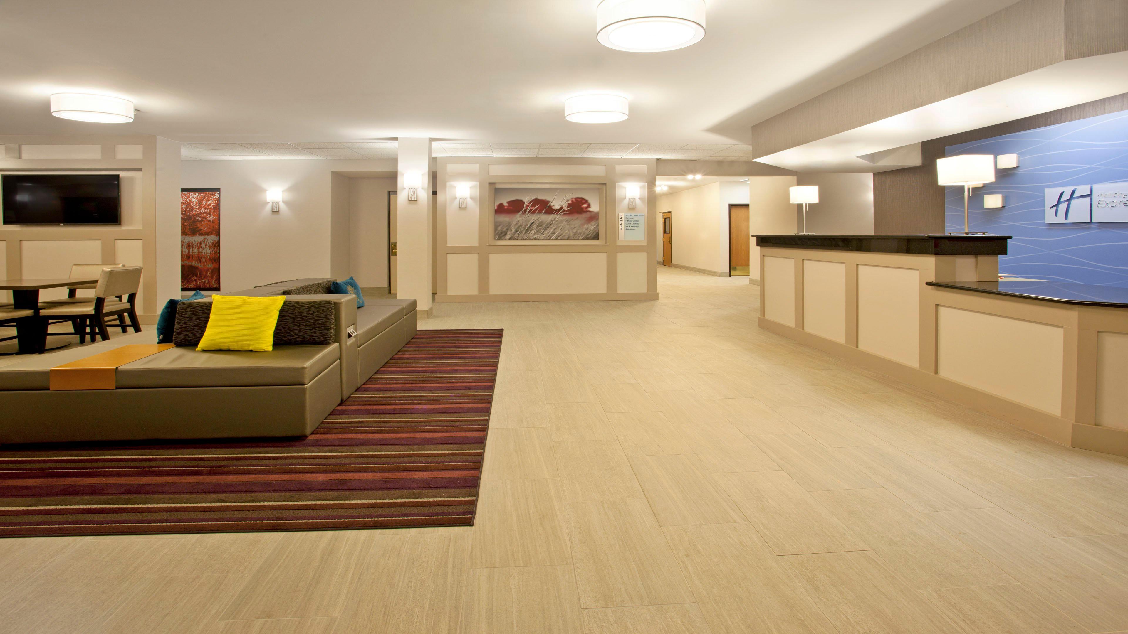 Holiday Inn Express Hotel & Suites Minneapolis - Minnetonka By Ihg מראה חיצוני תמונה