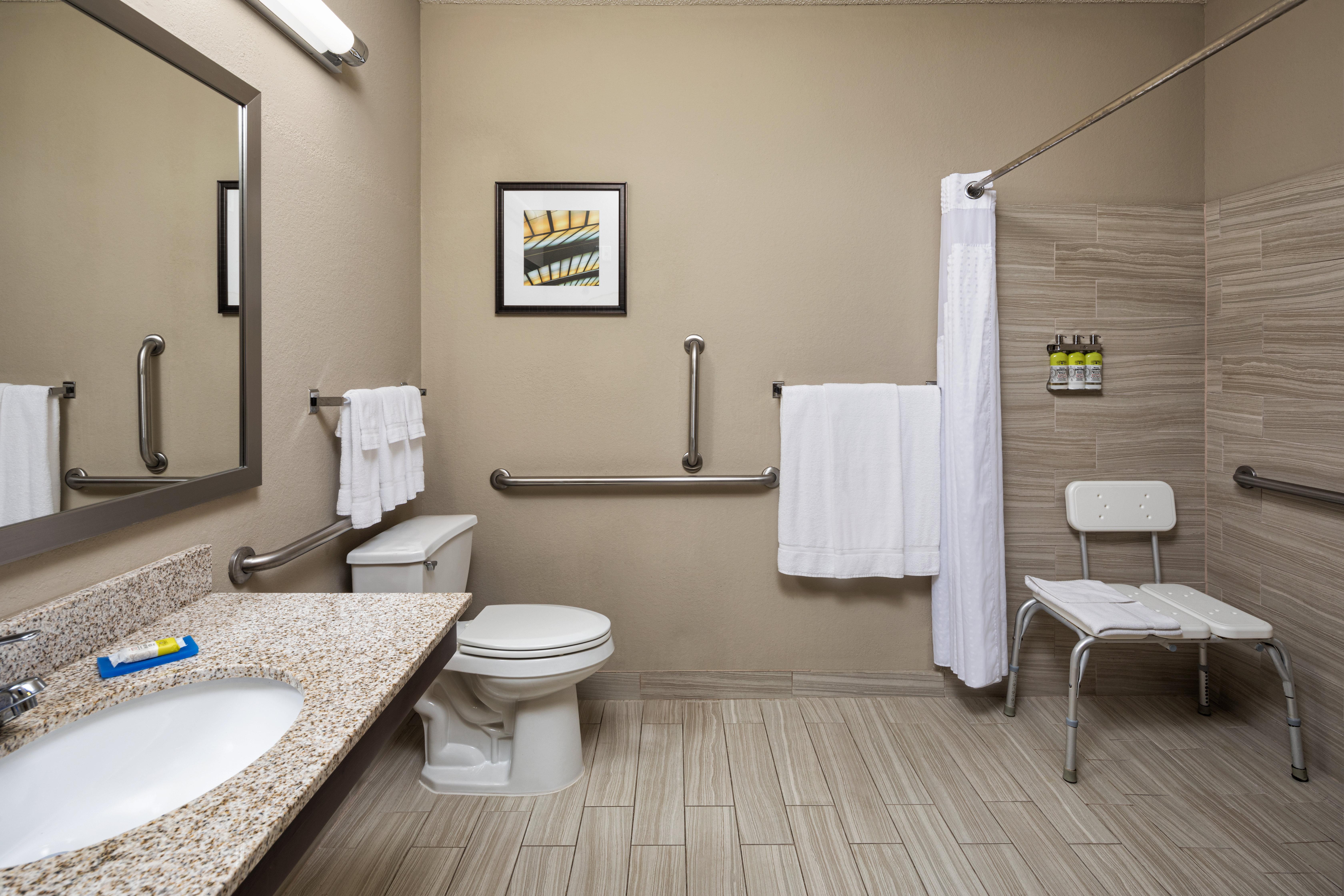 Holiday Inn Express Hotel & Suites Minneapolis - Minnetonka By Ihg מראה חיצוני תמונה
